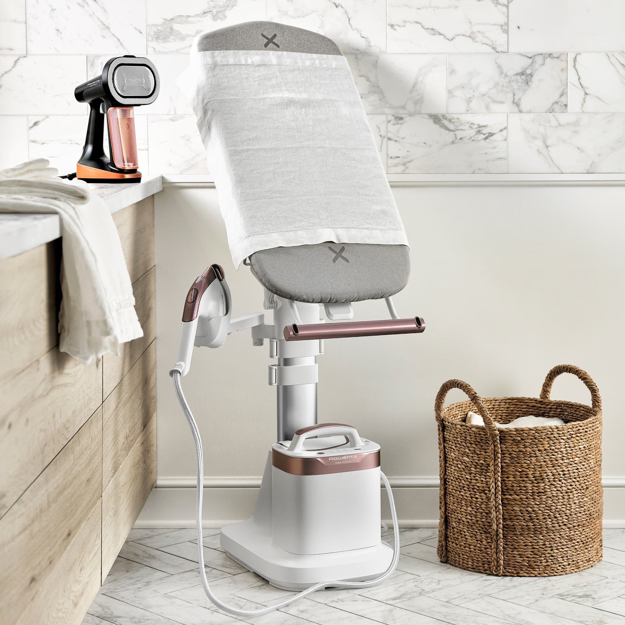 Ixeo Vision All-in-One Iron & Steamer — Cinnamon Pink